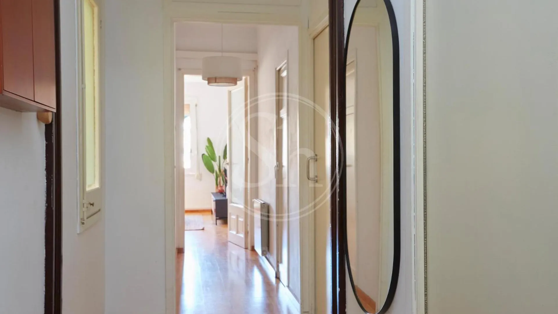 Huge Sagrada Familia Apartman Barcelona