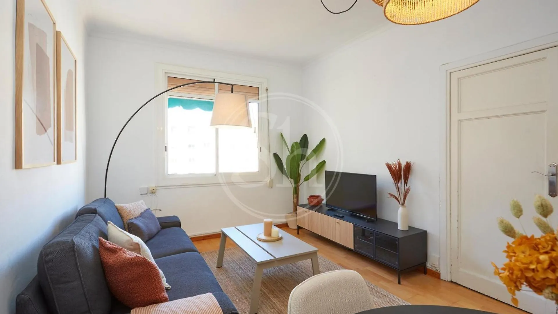 Huge Sagrada Familia Apartman Barcelona