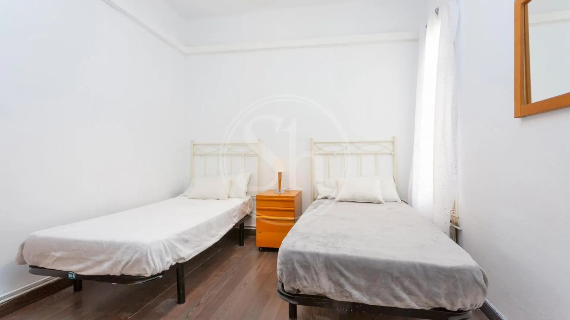 Huge Sagrada Familia Apartman Barcelona 0*,